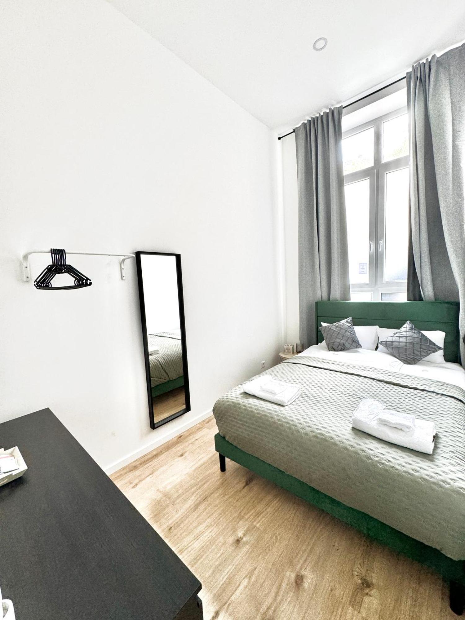 Heaven Homes - Privatzimmer Mit Bad Im Herzen Von Duesseldorf Zewnętrze zdjęcie